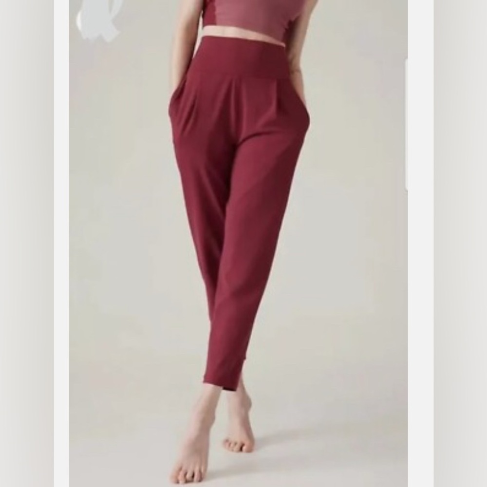 Athleta Elation Yoga Jogger Pants & Headband - Coffeeberry